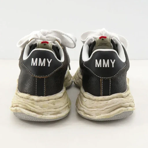 Og Sole Cracking Leather Low-Top Sneaker Wayne