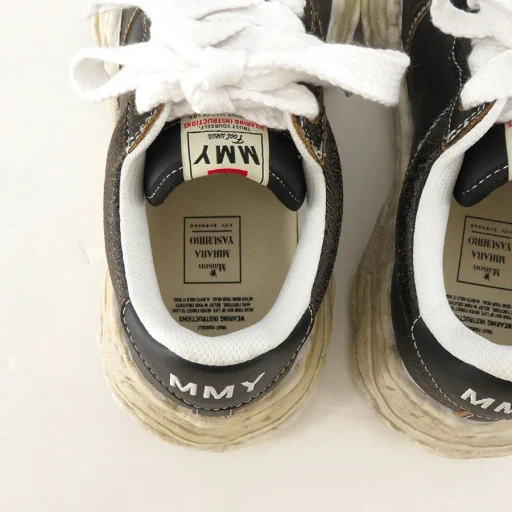 Og Sole Cracking Leather Low-Top Sneaker Wayne