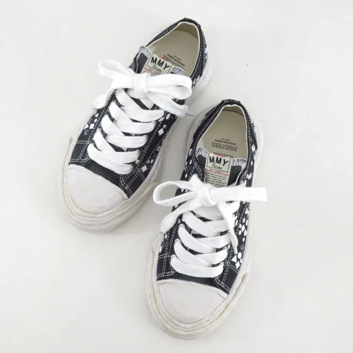 -Peterson 23- Og Sole Embellished Canvas Low-Top Sneaker