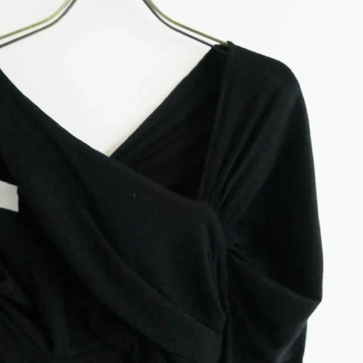 Asymmetric Lib Top