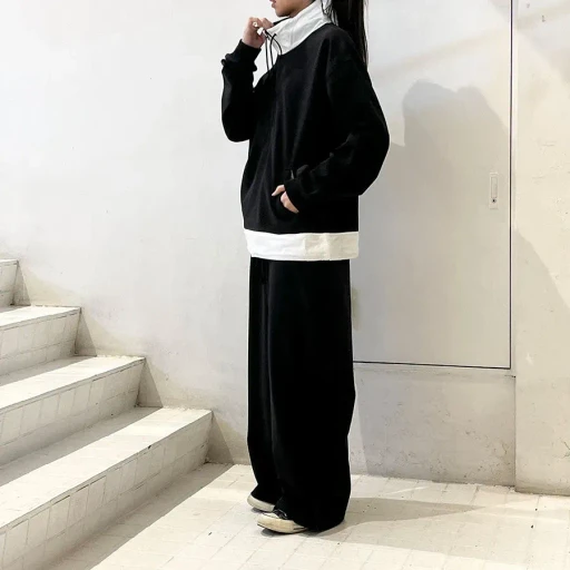 Stand Coller Half Zipp Sweat