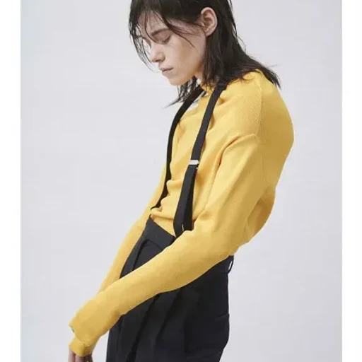 Asymmetry Sleeve Knit