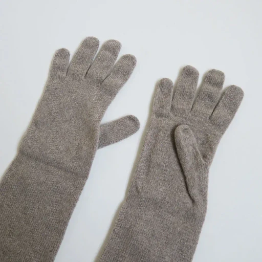 Whit Gloves