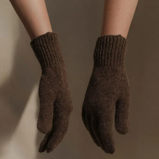 Ribbed Gloves