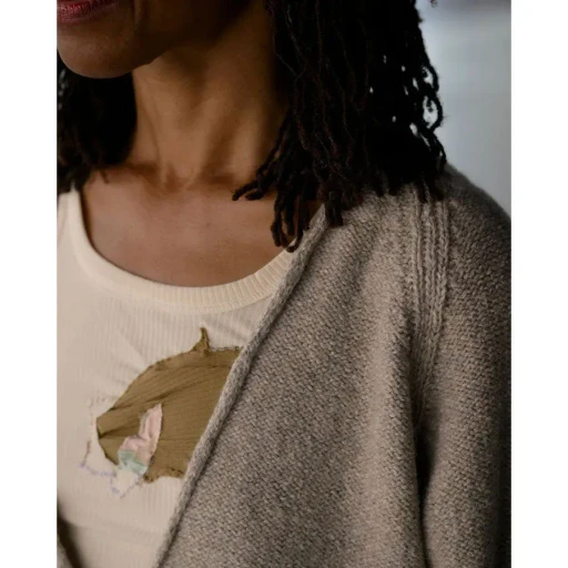 Soar V Neck