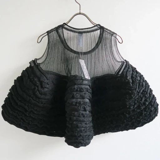 Pottery Swell Lucent Glitter Sleeveless Bust Flare Top