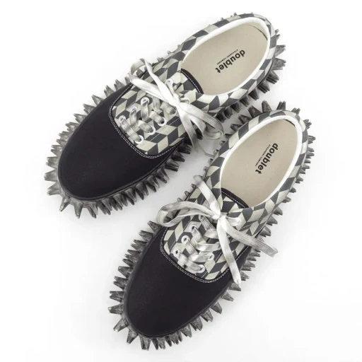 Dirty Spike Canvas Sneaker