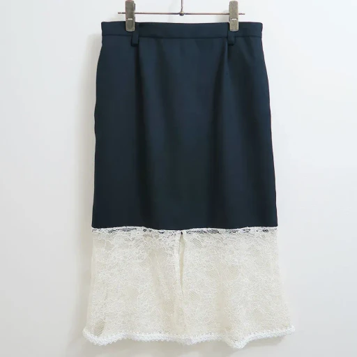 Lace Medium Sk