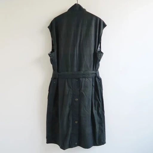 Oiled Tartan Plaid Sleeveless Hunter Coat