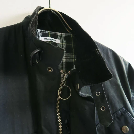 Oiled Tartan Plaid Sleeveless Hunter Coat
