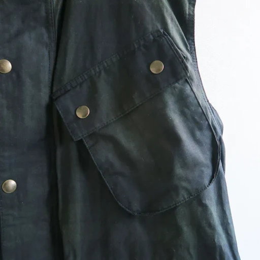 Oiled Tartan Plaid Sleeveless Hunter Coat
