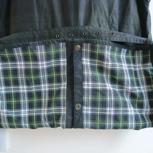 Oiled Tartan Plaid Sleeveless Hunter Coat