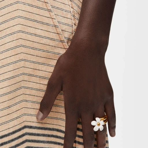 Flor Ring In Sterling Silver And Enamel