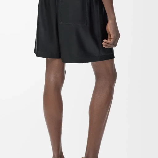 Shorts In Nappa Lambskin