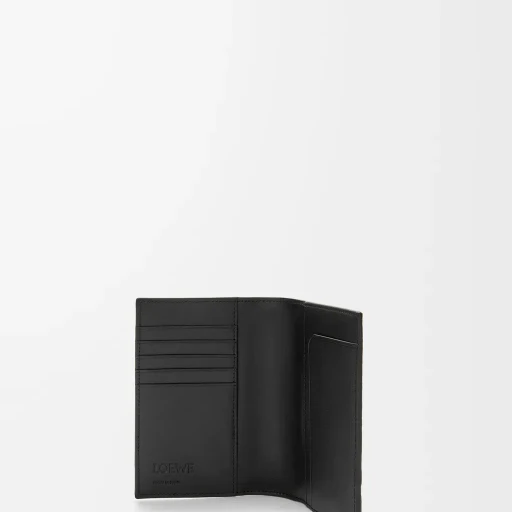 Puzzle Passport Cover In Supple Grained Calfskin