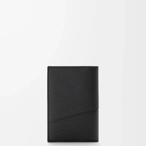 Puzzle Passport Cover In Supple Grained Calfskin