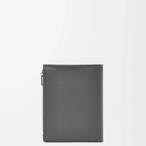 Slim Compact Wallet In Soft Grained Calfskin