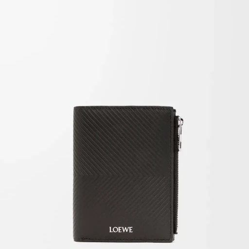 Slim Compact Walllet In Textured Classic Calfskin