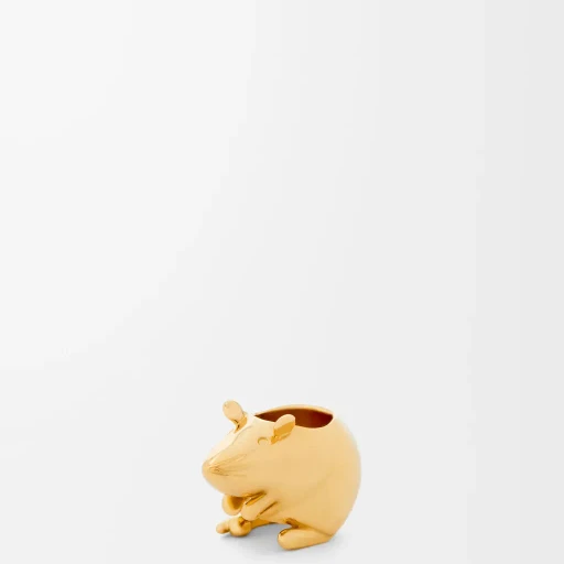 Small Animal Die In Metal
