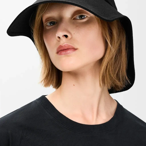 Hiker Hat In Canvas