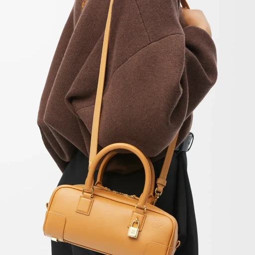 Amazona 23 Cropped Bag In Nappa Calfskin