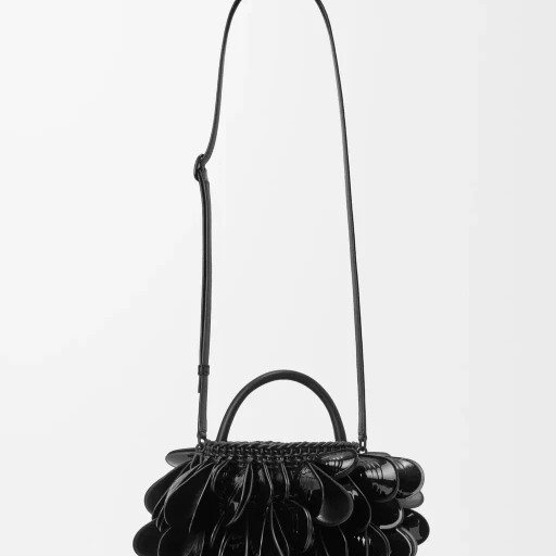 Shell Bucket In Woven Calfskin