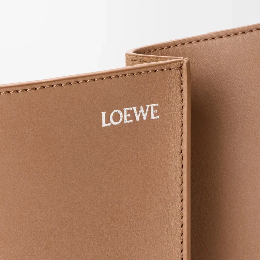 Medium Bilbao Bucket In Smooth Calfskin