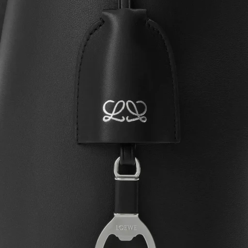 Large Bilbao Bucket In Smooth Calfskin
