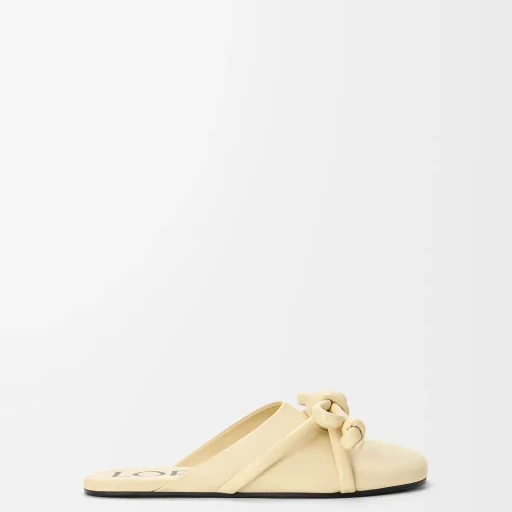 Flamenco Knot Mule In Lambskin