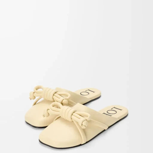 Flamenco Knot Mule In Lambskin