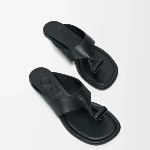 Toggle Flat Sandal In Shiny Smoot Calfskin