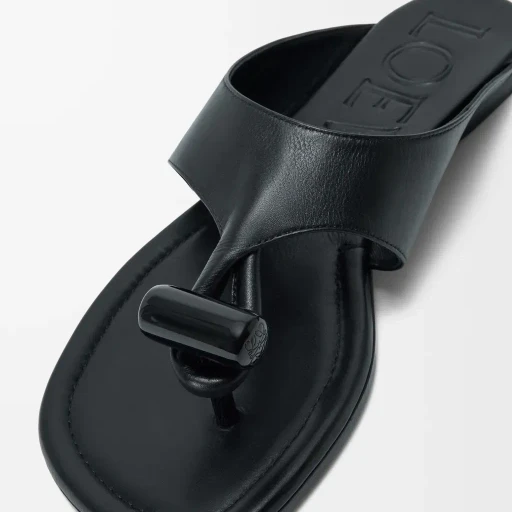 Toggle Flat Sandal In Shiny Smoot Calfskin