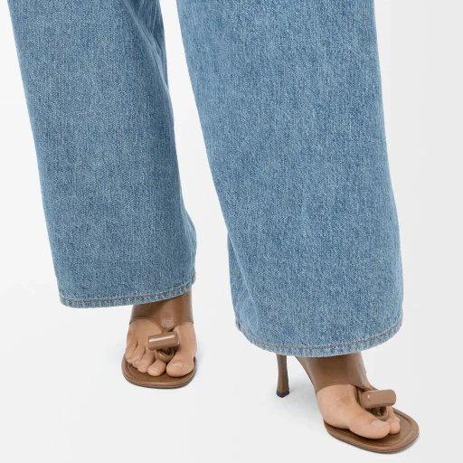 Toggle Sandal In Shiny Smooth Calfskin