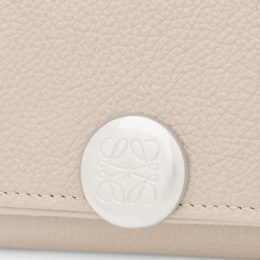 Pebble Trifold Wallet In Pebble Grain Calfskin