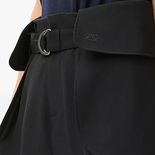 Cropped Cargo Trousers In Wool