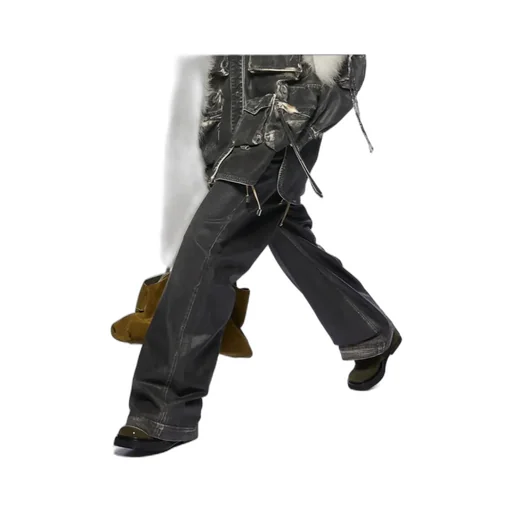Belt-Loop Jeans