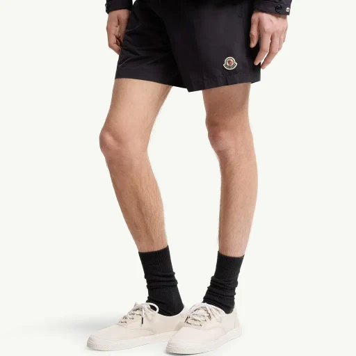 Vera Leisure Nylon Sneakers