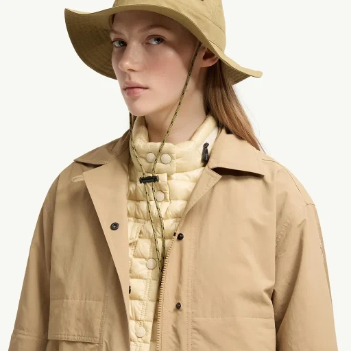 Wide Brim Bucket Hat