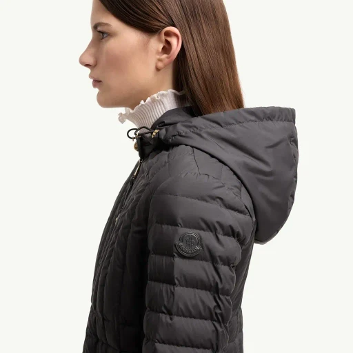Menthelong Vertical-Quilted Hooded Down Jacket