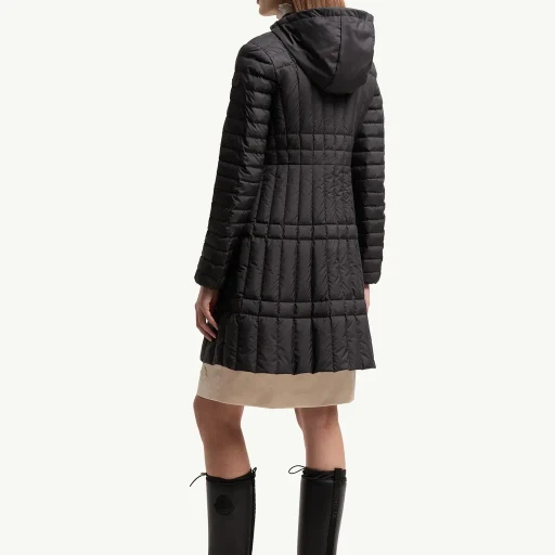 Menthelong Vertical-Quilted Hooded Down Jacket