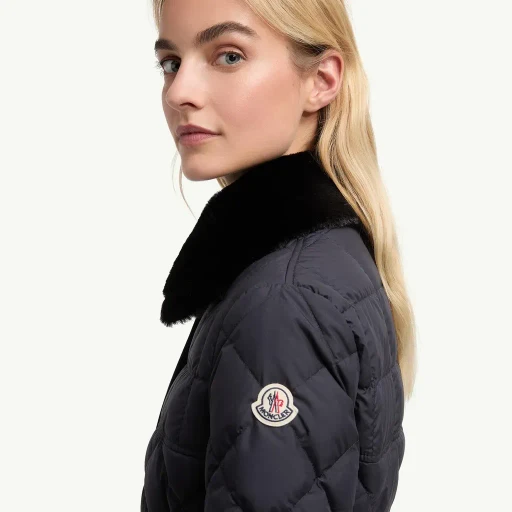 Cygne Diamond-Quilted Short Down Jacket