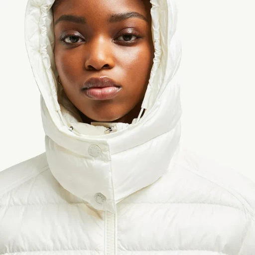 Dalles Hooded Short Down Jacket