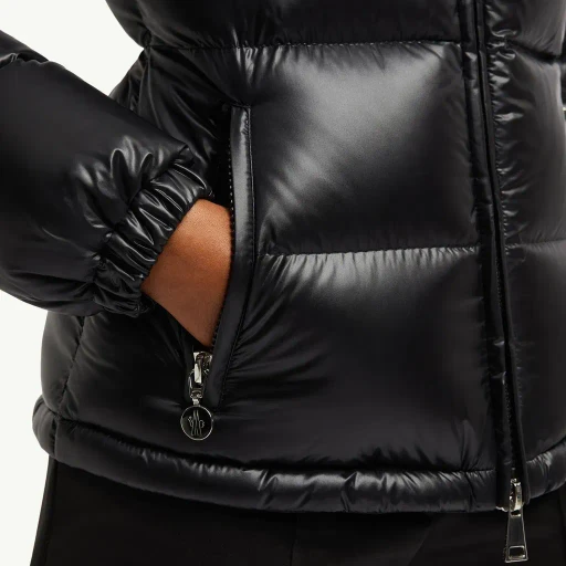 Douro Hooded Short Down Jacket