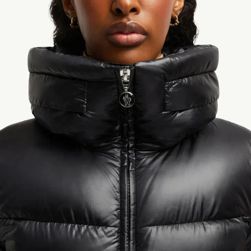 Douro Hooded Short Down Jacket