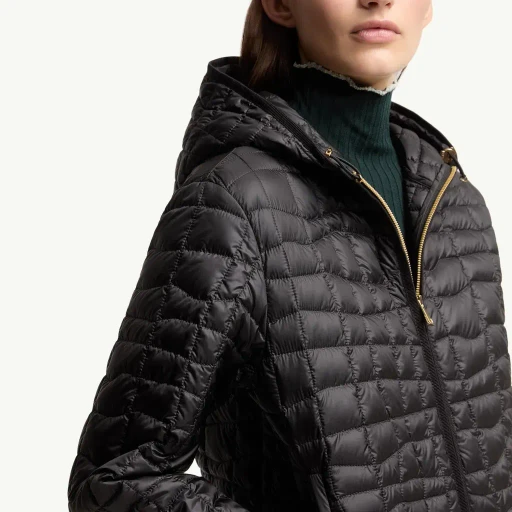 Eglantier Hooded Geometric-Quilted Short Down Jacket