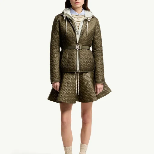 Geranium Floral-Quilted Short Down Jacket