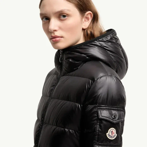 Glesse Hooded Short Down Jacket