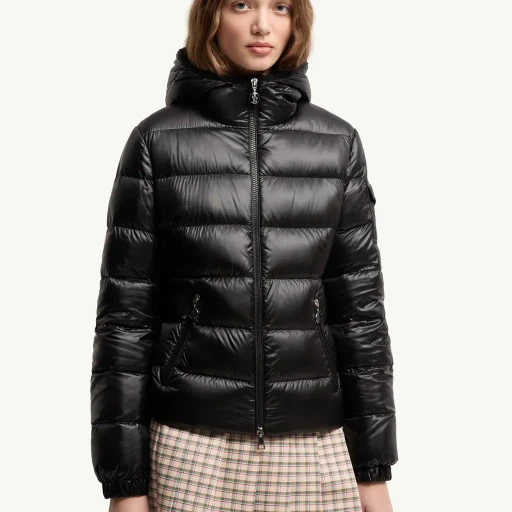 Glesse Hooded Short Down Jacket