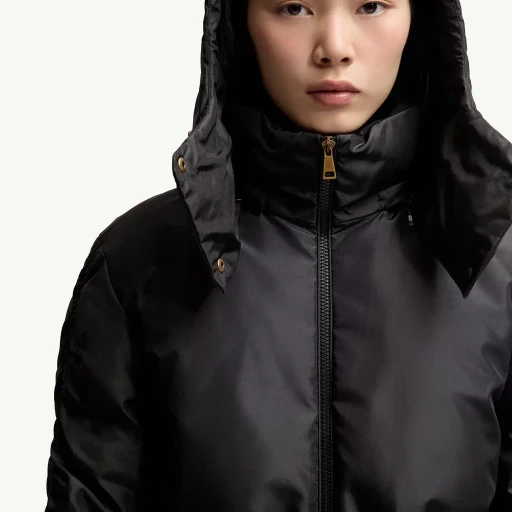 Louviere Hooded Short Down Jacket