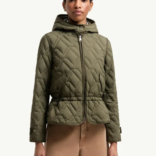 Lilas Geometric Quilted Hooded Short Down Jacket